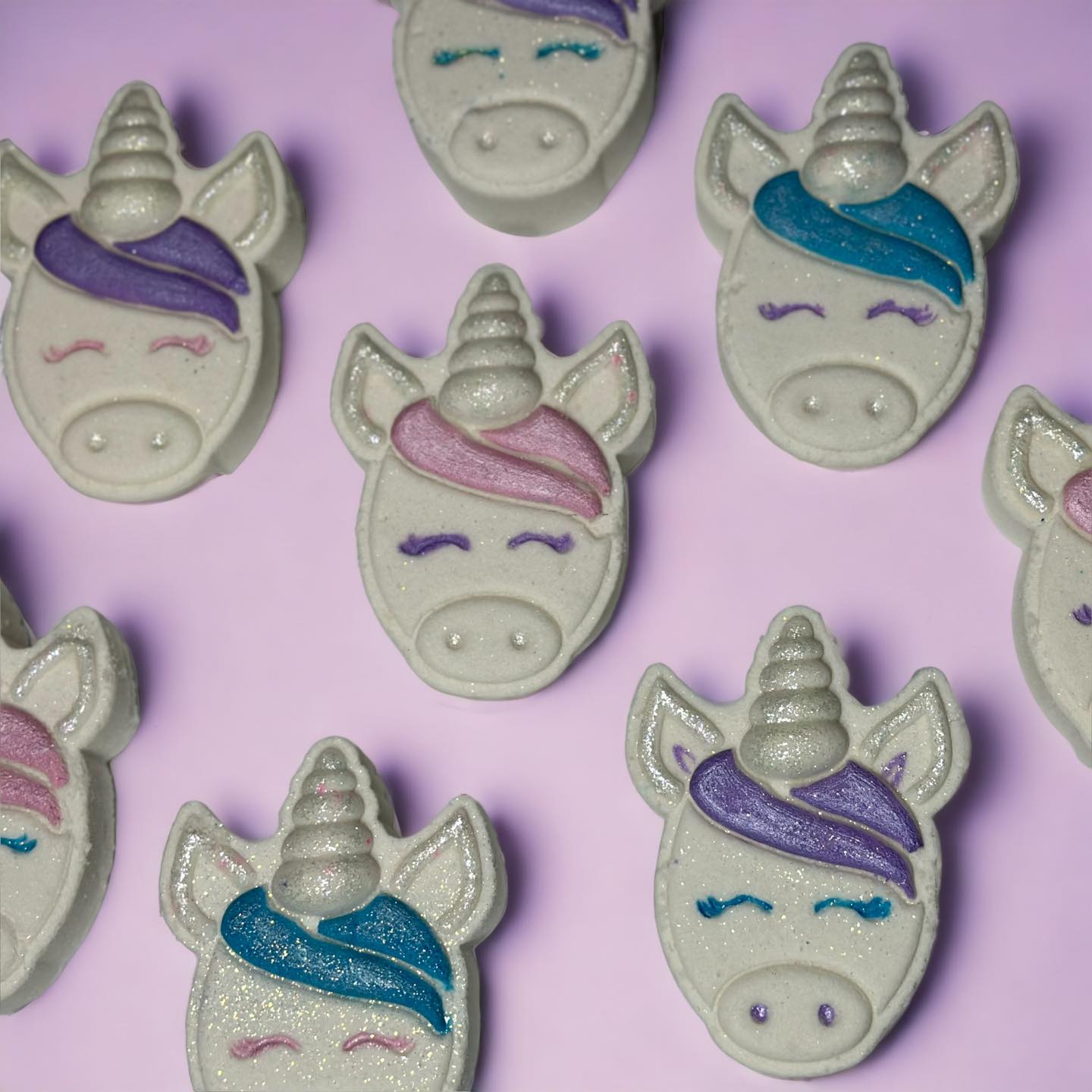Unicorn Bath Bomb w/Embeds