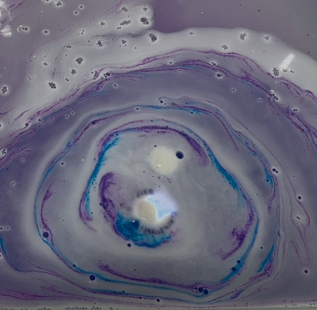 "Light it Up" Bath Bomb w/Embeds and Lights