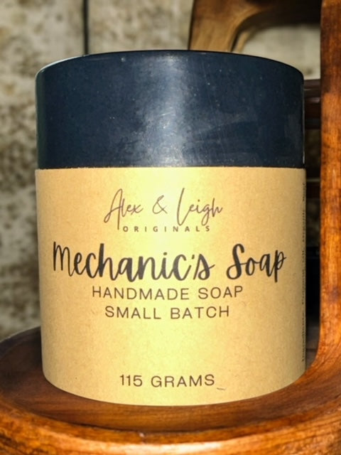 Mechanic's Soap | All Natural | No Toxic Chemicals | No Parabens | No Phthalates |